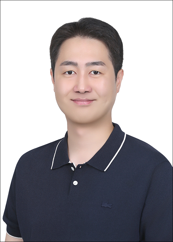 김선필 사진
